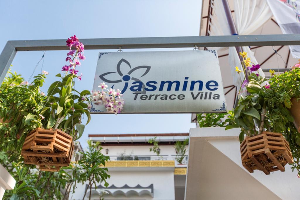 Jasmine Terrace Villa Пномпень Экстерьер фото
